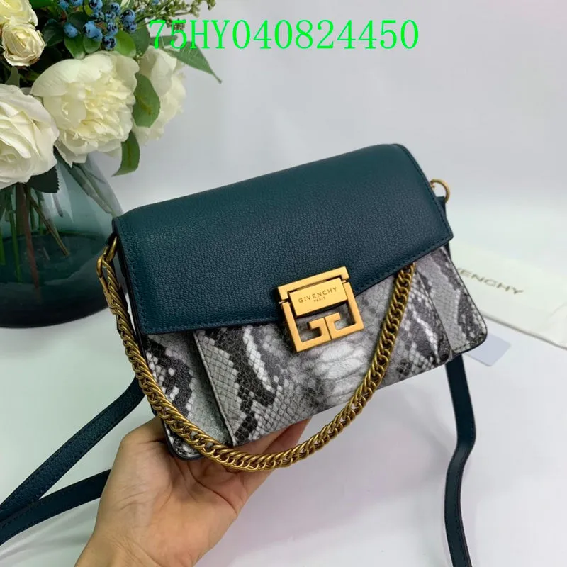 - 207 CC Quick dispatch Bags Bags - Specialized range  Givenchy