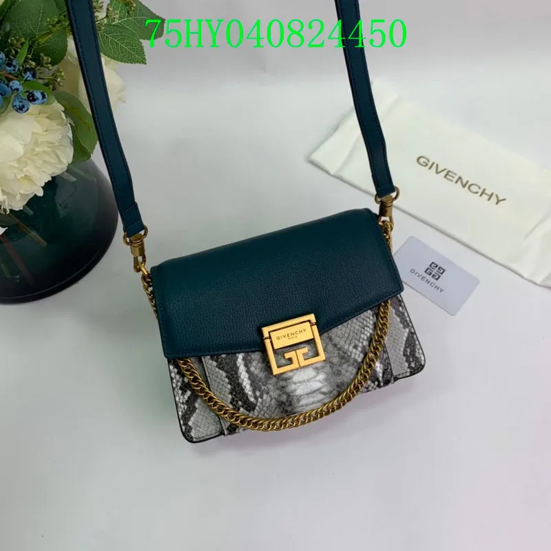 - 207 CC Quick dispatch Bags Bags - Specialized range  Givenchy