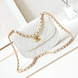 24s Rave reviews calfskin CHANEL white hardware gold messenger Premium 23cm bag