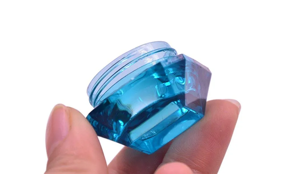 50Pcs 5 Gram/5 ML Cosmetic Sample Empty Container Diamond Plastic Jars for Cream, Eye Shadow, Nails, Powder, Jewelry, Lip balms, Toners