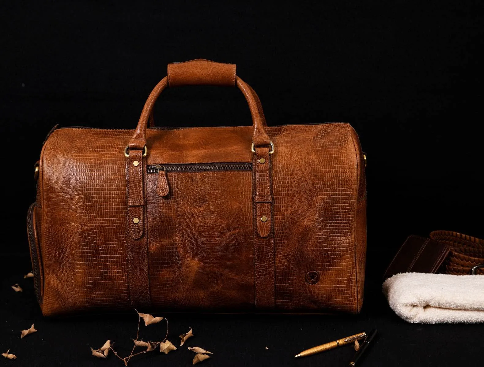 Austin Leather Overnight Bag - Cerulian