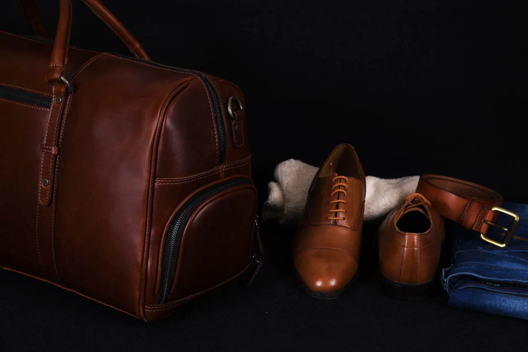 Austin Leather Overnight Bag - Walnut