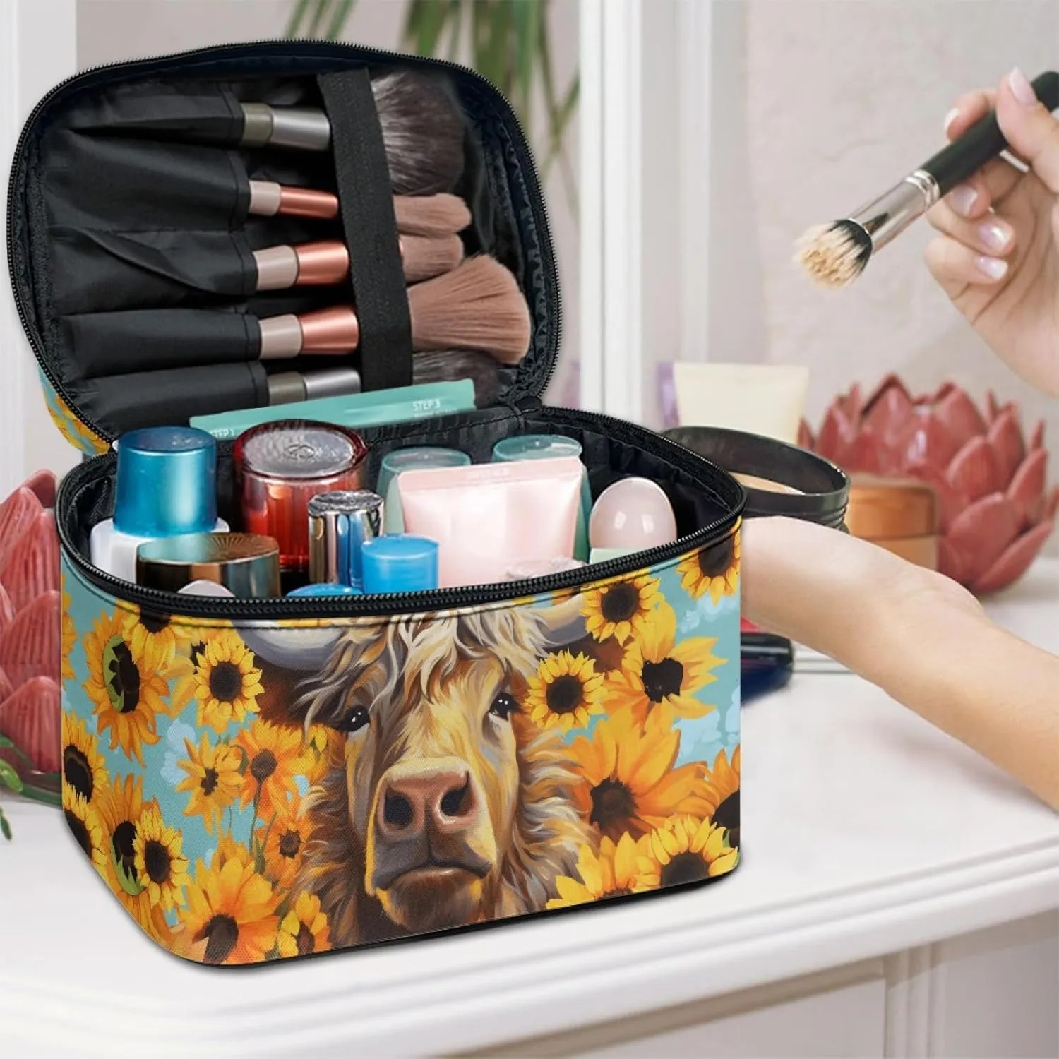 Boatee Multifunctional Sunflower Highland Cow Makeup Bag Tote Cosmetic Case with Carry Handle for Women Ladies Gift Toiletry Accessories