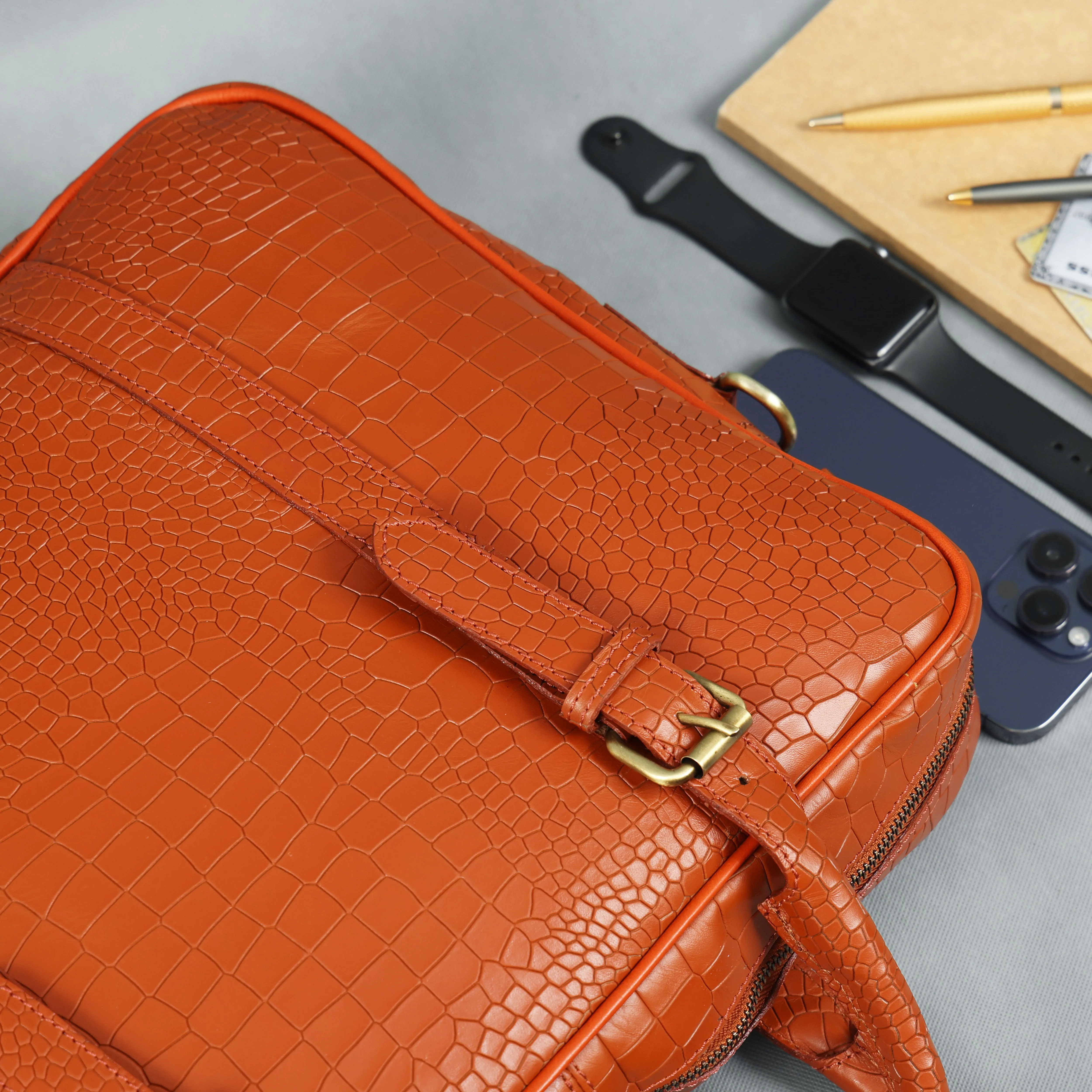 Celtic croco texture pure leather laptop bag for office use with holdall and shoulder strap,  Art: BG-1701