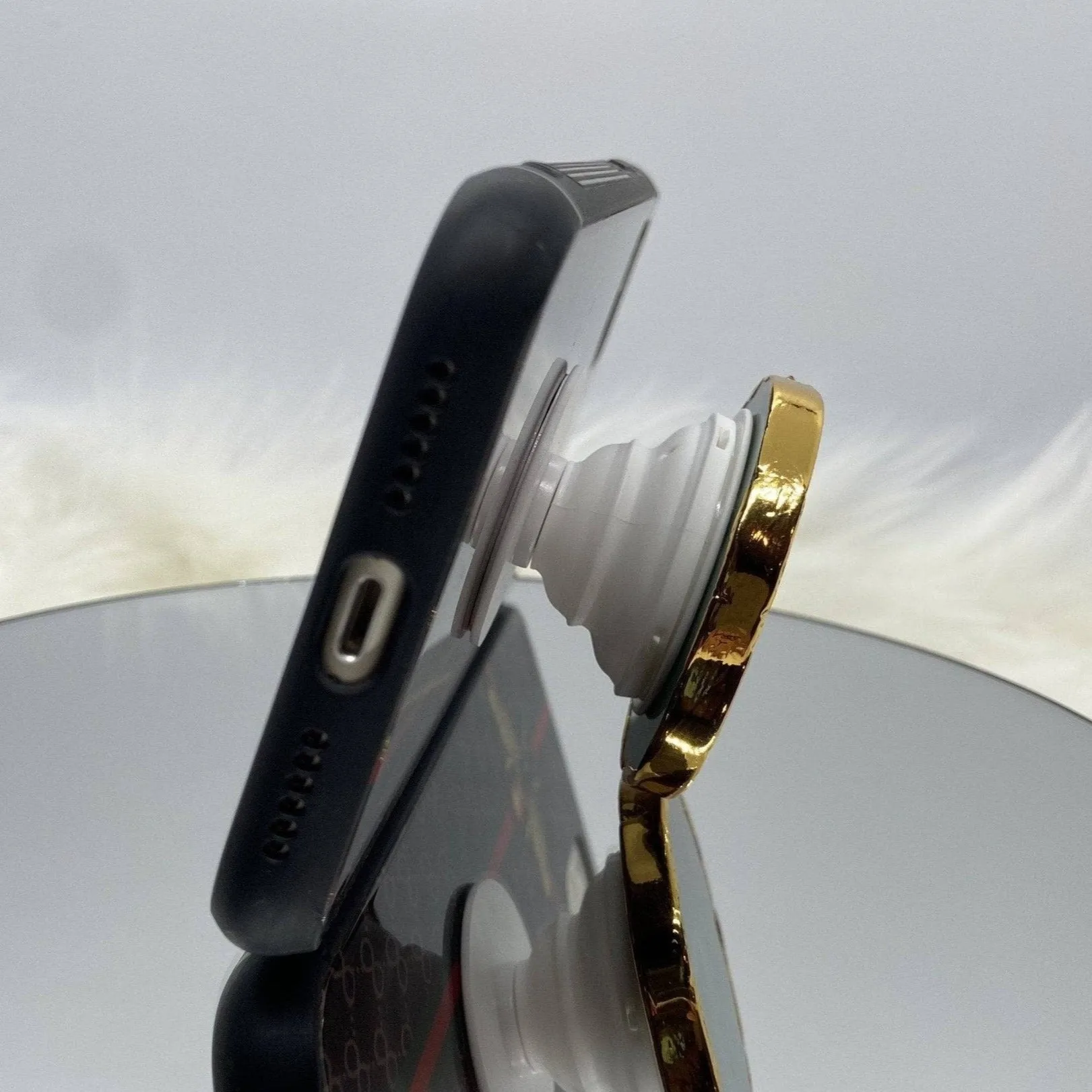 Citrine Natural Stone Phone Holder- Black Diamonds New York