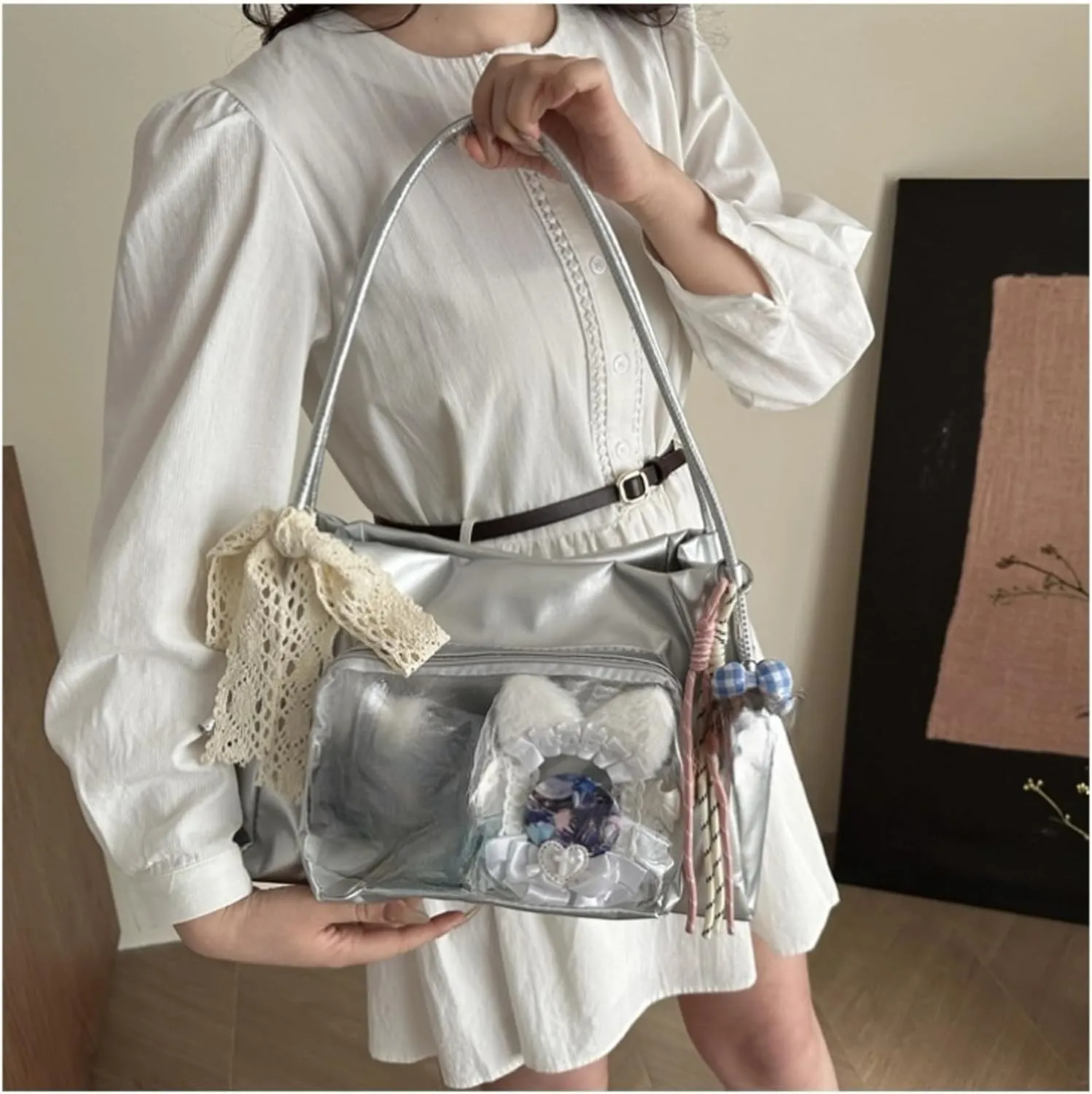 Cute Ita Bag Pin Display shoulder bag Can showcase your favorite anime characters suitable for for Anime fans