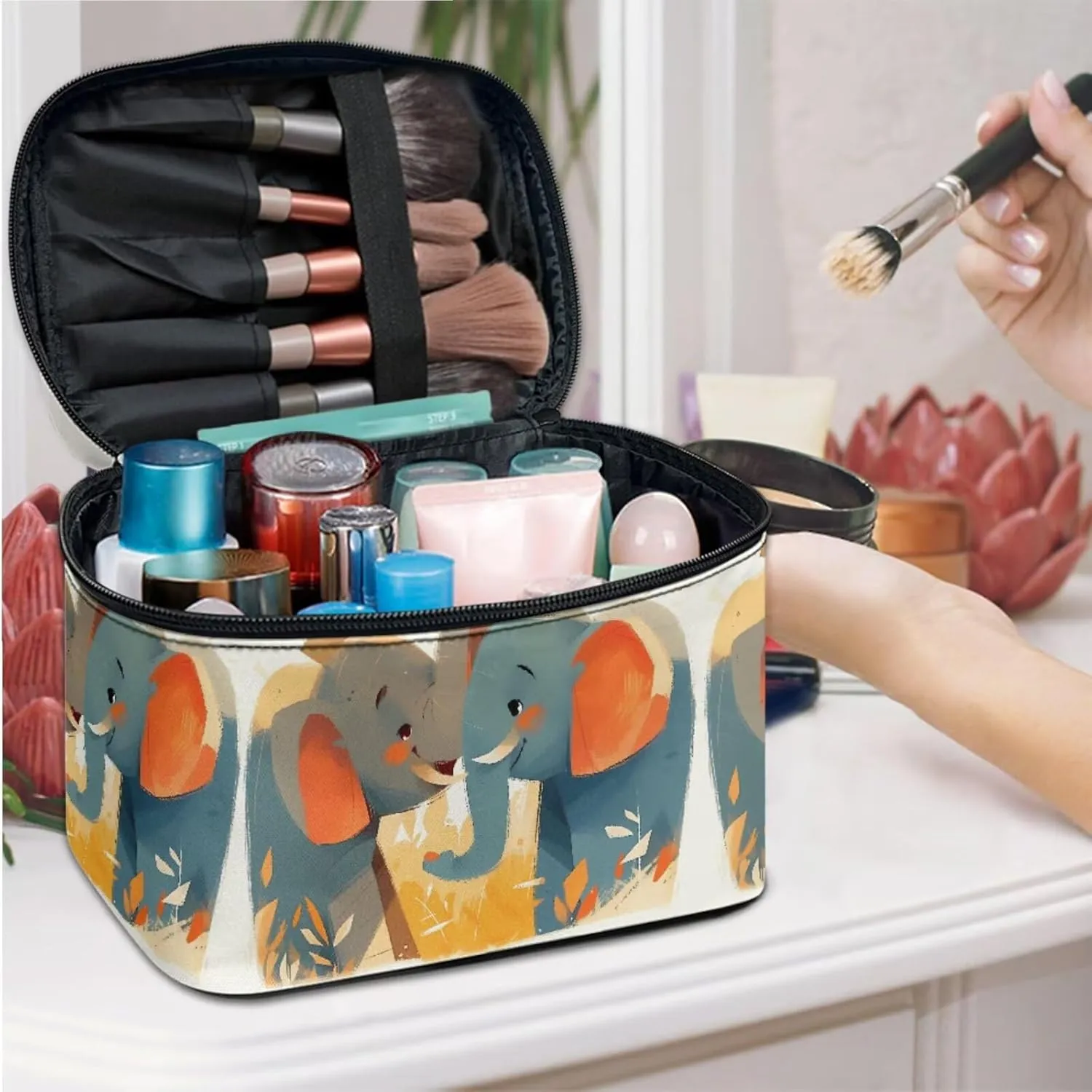 Elephant Lover Print Large Portable Cosmetic Makeup Travel Organizer for Women, Cartoon Animal Couples Make up Organizer Toiletry Bag with Handle
