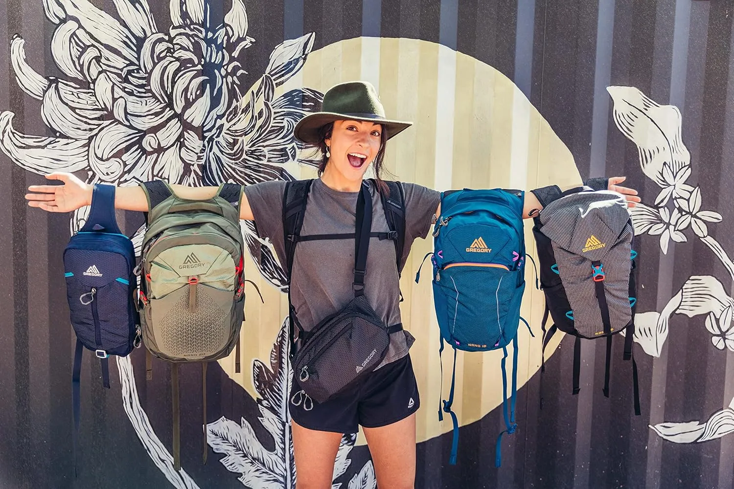 Gregory Nano 16L Unisex Day Hiking/Commuter/Active Travel Backpack, Breathable Backpanel, Hydration Port, One Size Fits All, Icon Teal