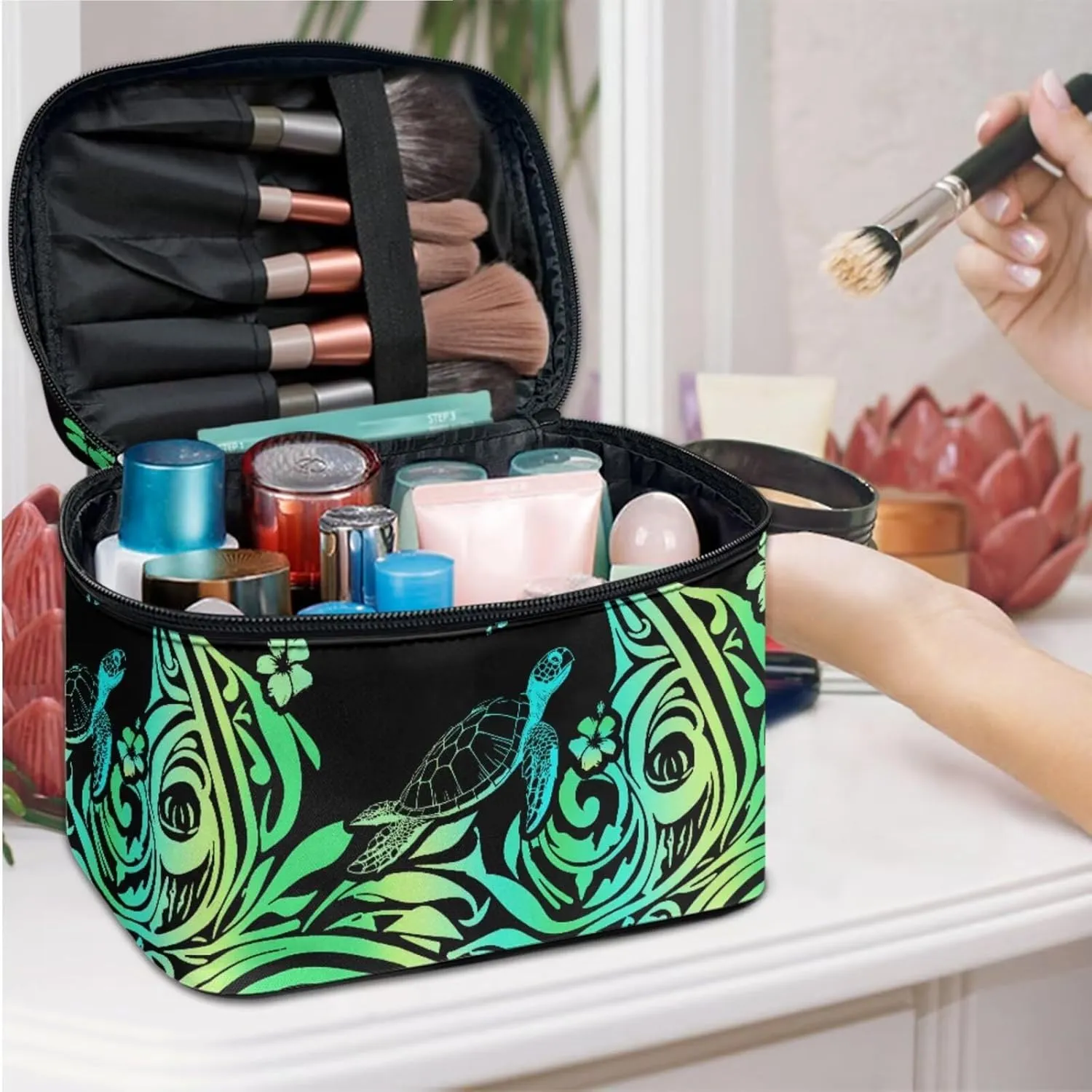 Hawaii Tribal Turtles Makeup Bag Travel Cosmetic Bag Organizer, Boho Tropical Ethnic Stripes Toiletry Bag Make Up Bags with Compartments for Women, Green Black