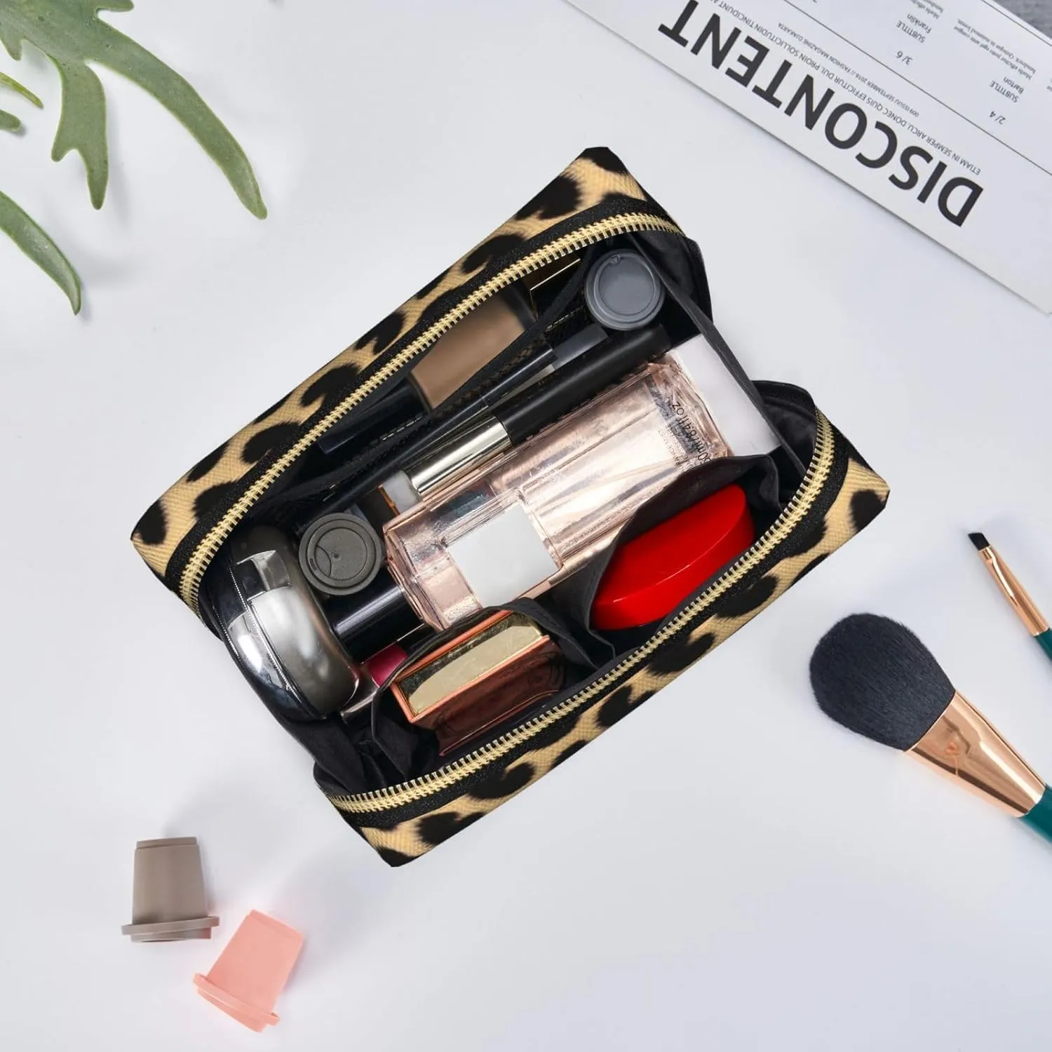 Leopard Animal Print Toiletry Pouch, Travel-Friendly Makeup Organizer For Makeup Brushes, Lipsticks