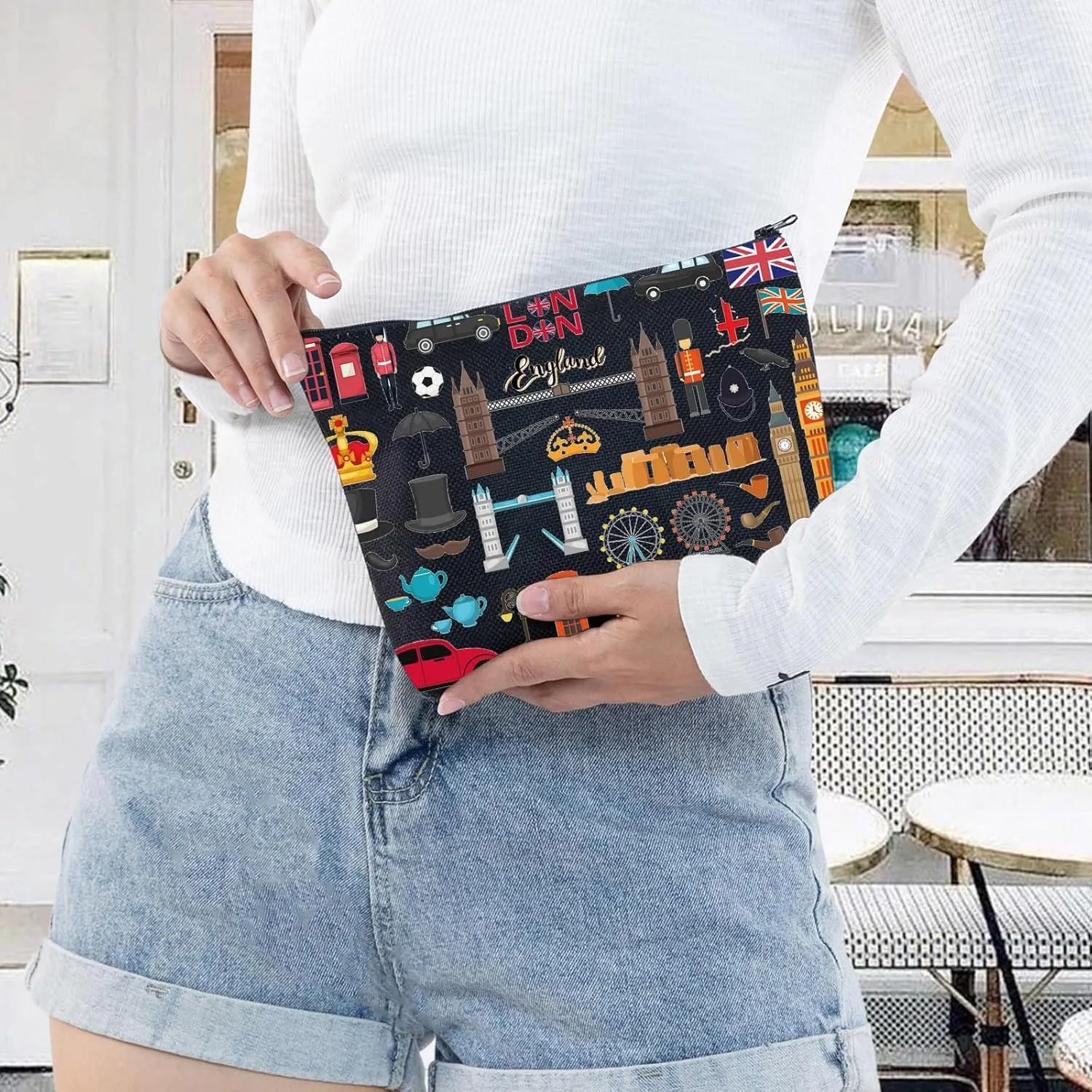 LEVLO London Travel Gift British Theme Cosmetic Bag England Souvenir Gift United Kingdom Make Up Zipper Pouch Bag (London Black)