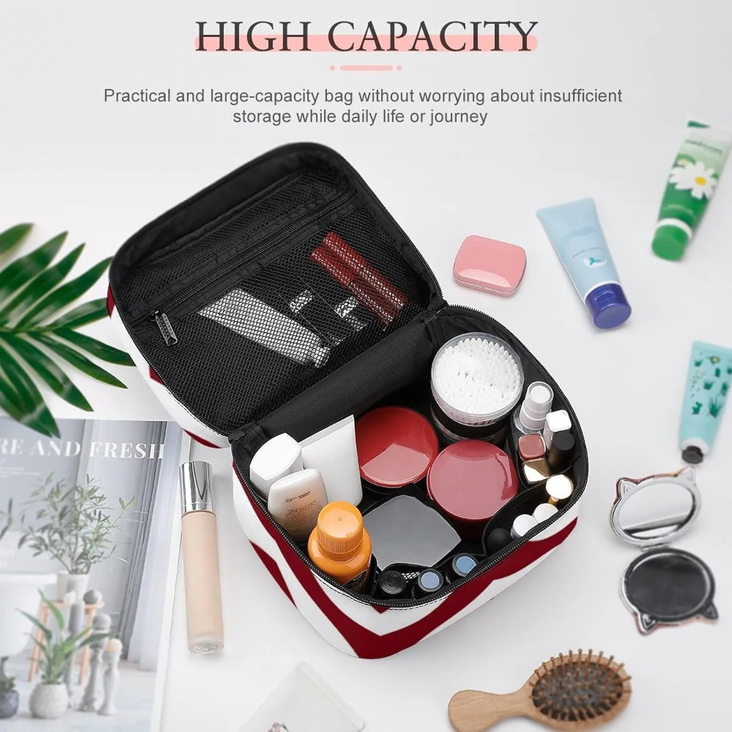 Makeup Bag, Burgundy and White Large Chevron ZigZag Pattern Travel Cosmetic Bag Makeup Organizer Case Large Capacity Portable Zipper Toiletry Bag for Women