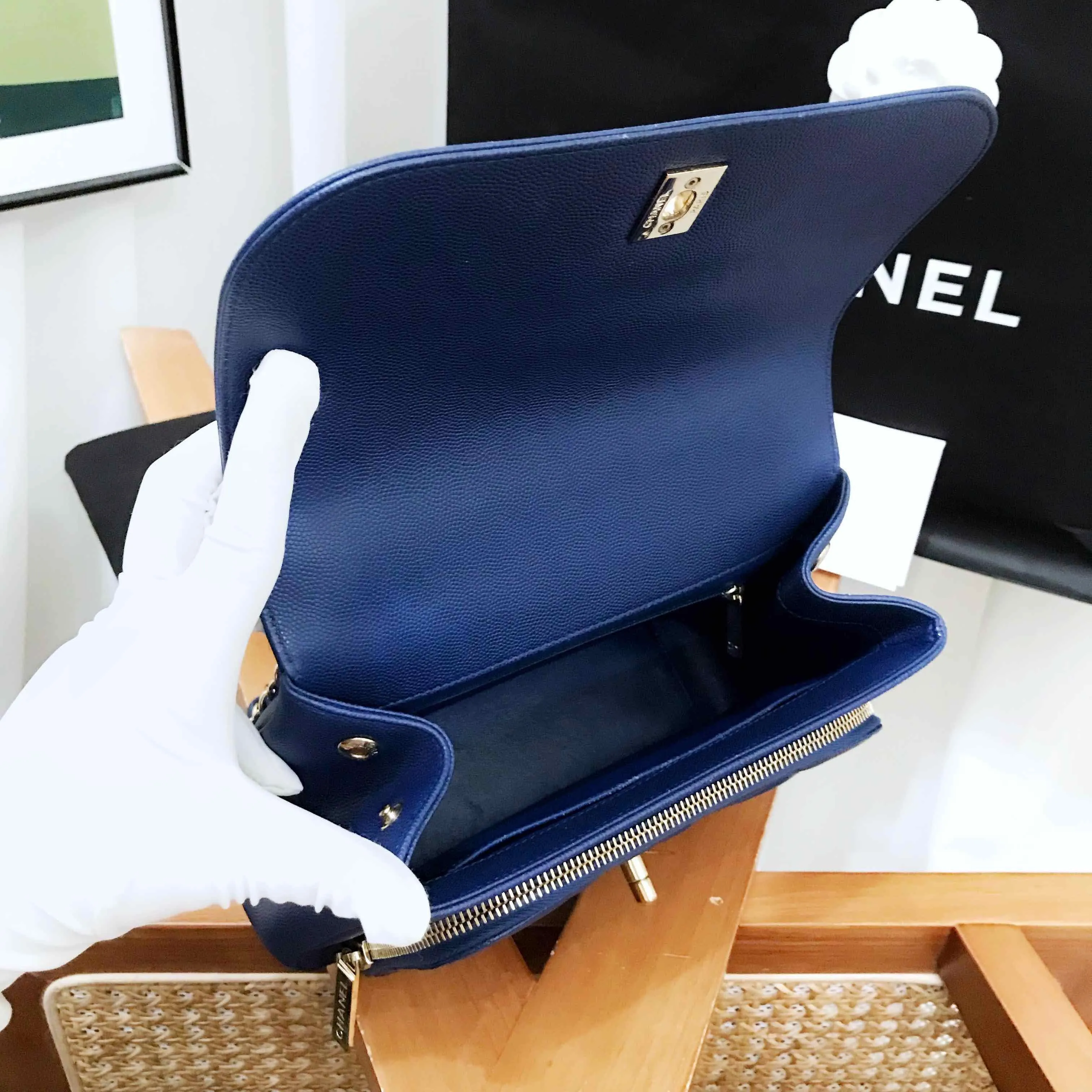 Messenger Blue 2017 Medium Chanel Bag Loyal customers Savings-packed