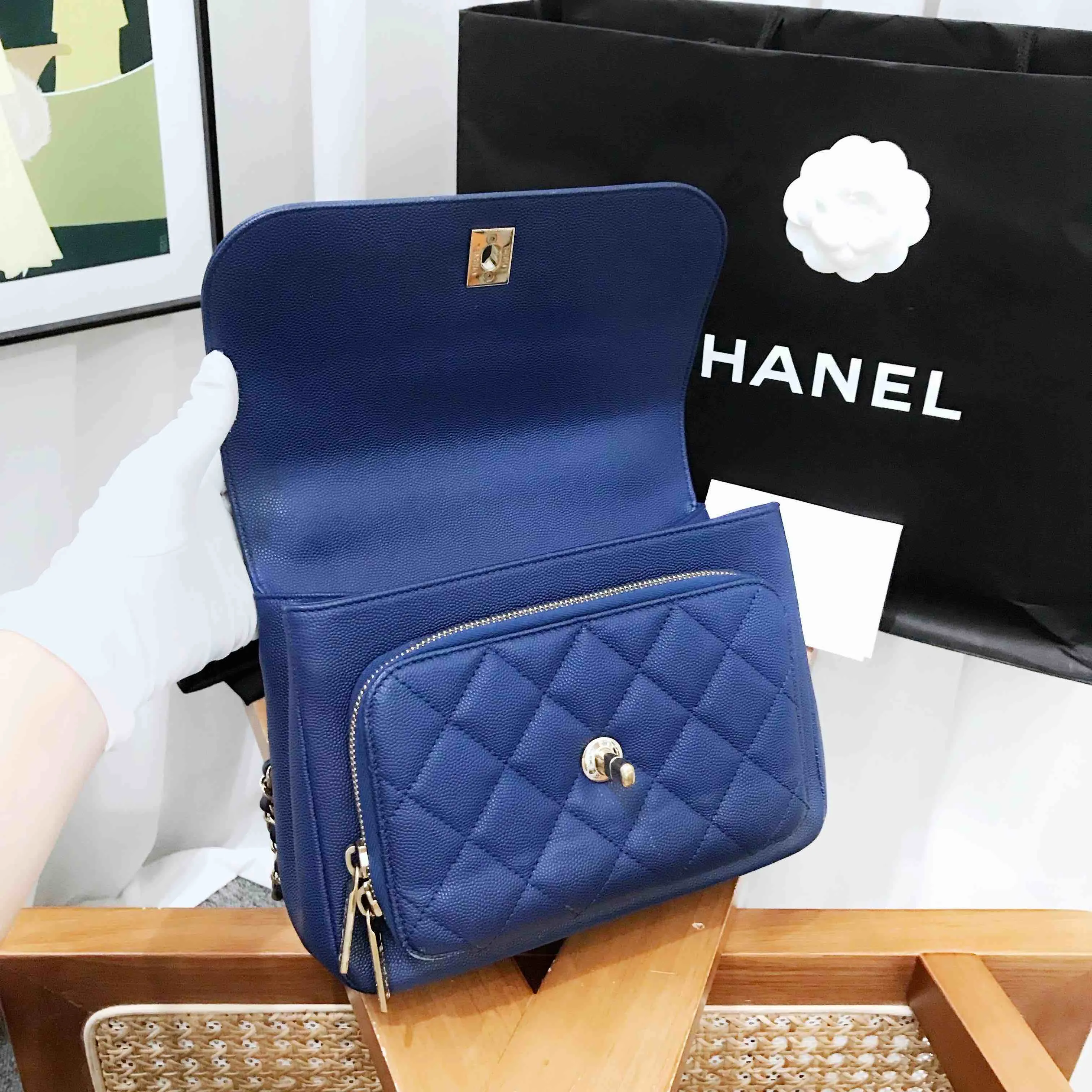 Messenger Blue 2017 Medium Chanel Bag Loyal customers Savings-packed