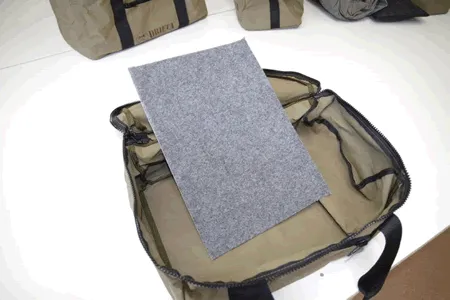 OVERNIGHT BAG GREEN