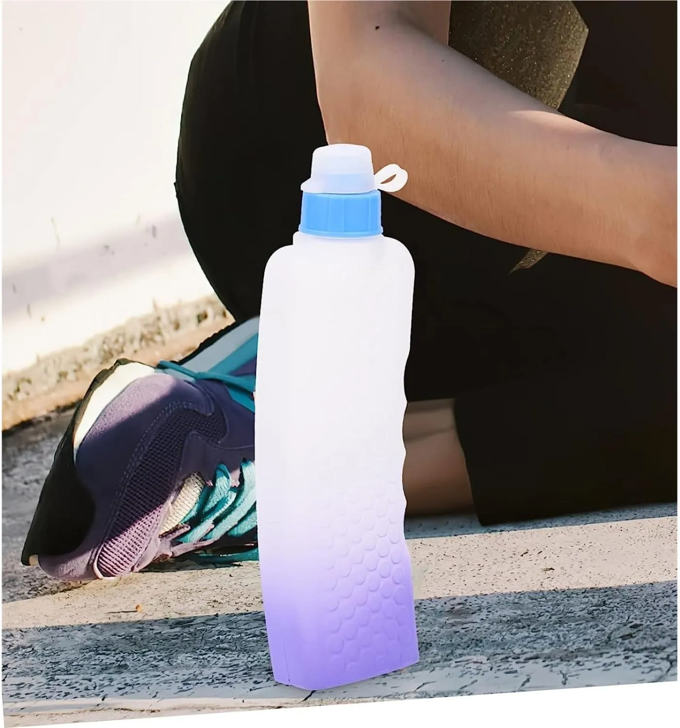 Portable Kettle 330ml Drinking Water Container Outdoor Sports Water Bottle Silicone Cover Fitness Curved Plastic Flat Kettle Water Bottle