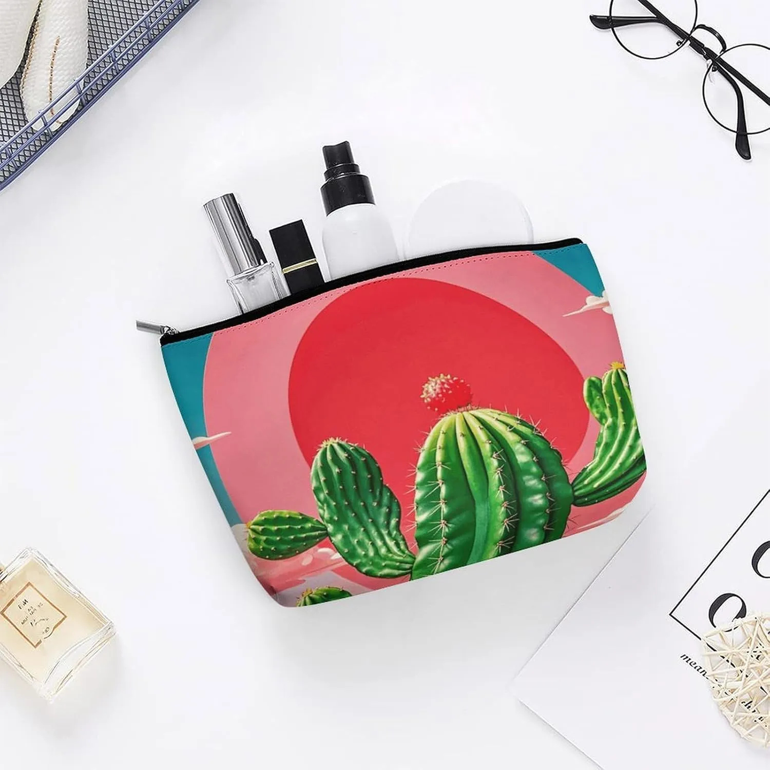 Small Cosmetic Bag Elegant Roomy Tropical Cactus Red Sun Makeup Bags Portable Zipper Pouch Lipstick Bag Travel Toiletry Bag for Best Friend Gift