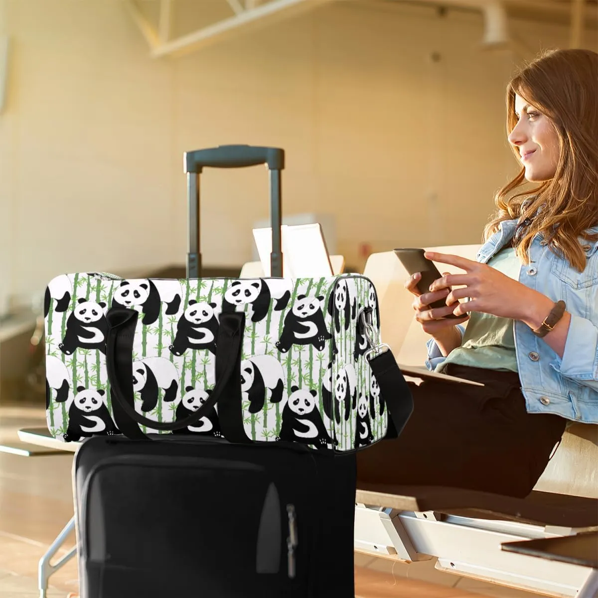 Travel Duffel Bag for Men & Women, Cute Panda Animals Foldable Sports Gym Bag Tote Bag with Adjustable Shoulder Straps Overnight Weekender Carry On Bag for Workout, Yoga, Swimming